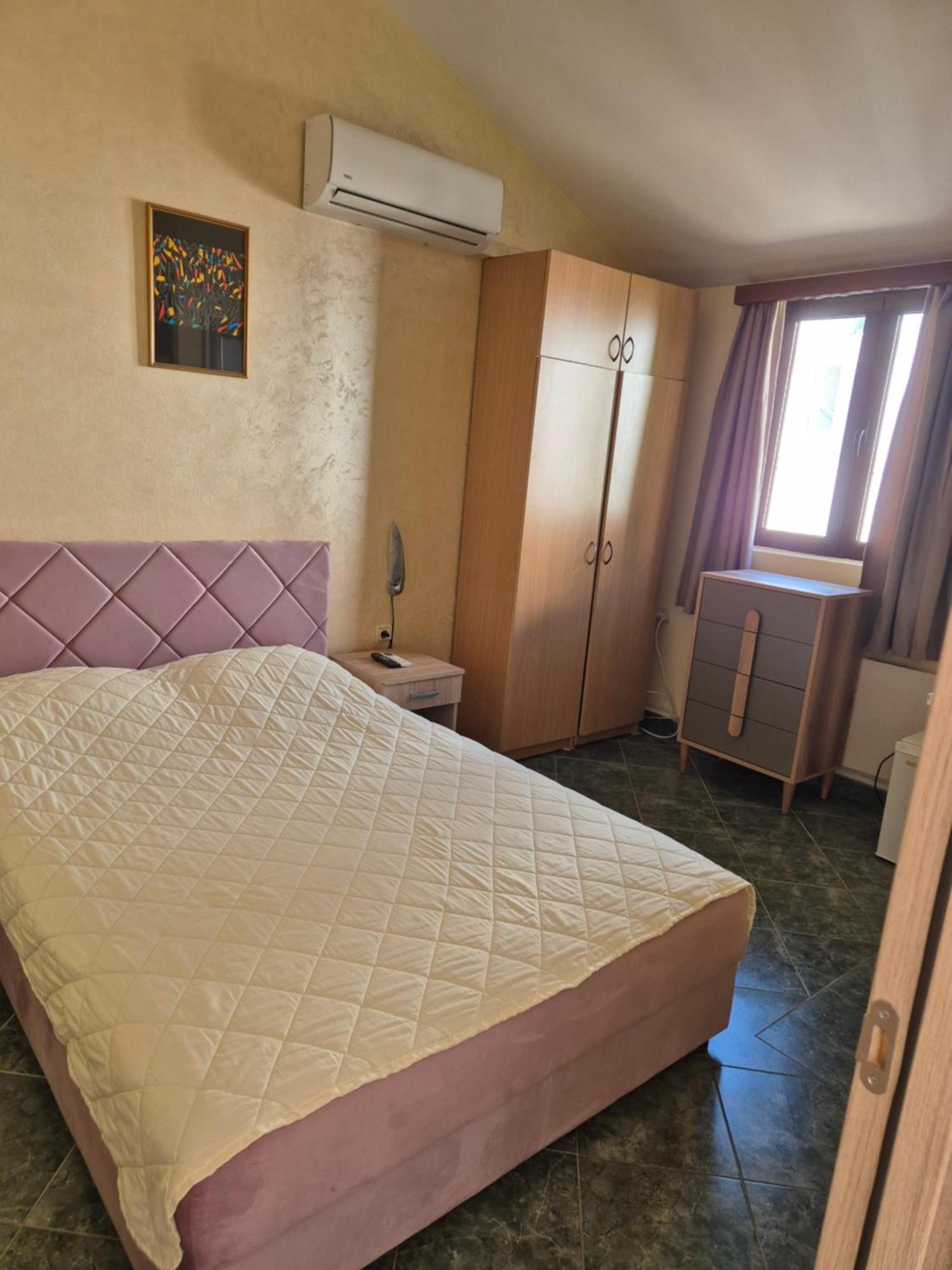 Mali Milocer Bay Accommodation Sveti Stefan Dış mekan fotoğraf
