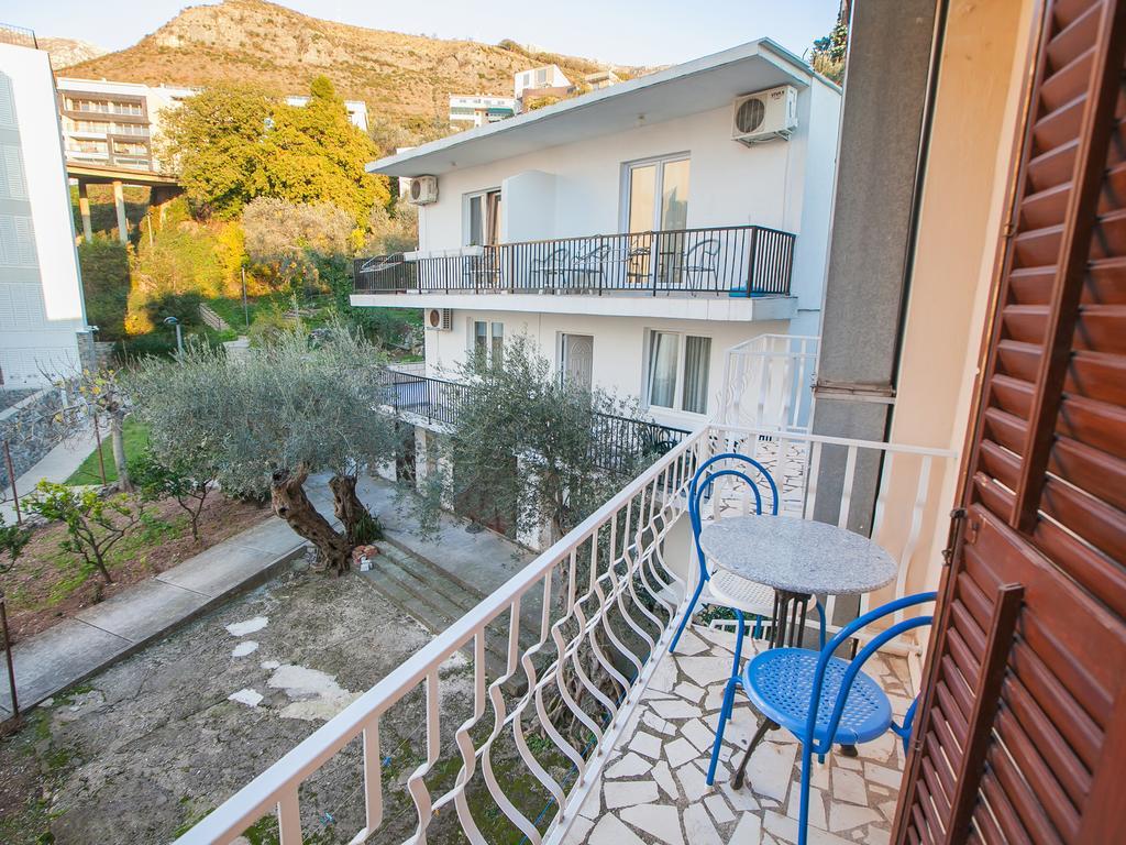 Mali Milocer Bay Accommodation Sveti Stefan Oda fotoğraf