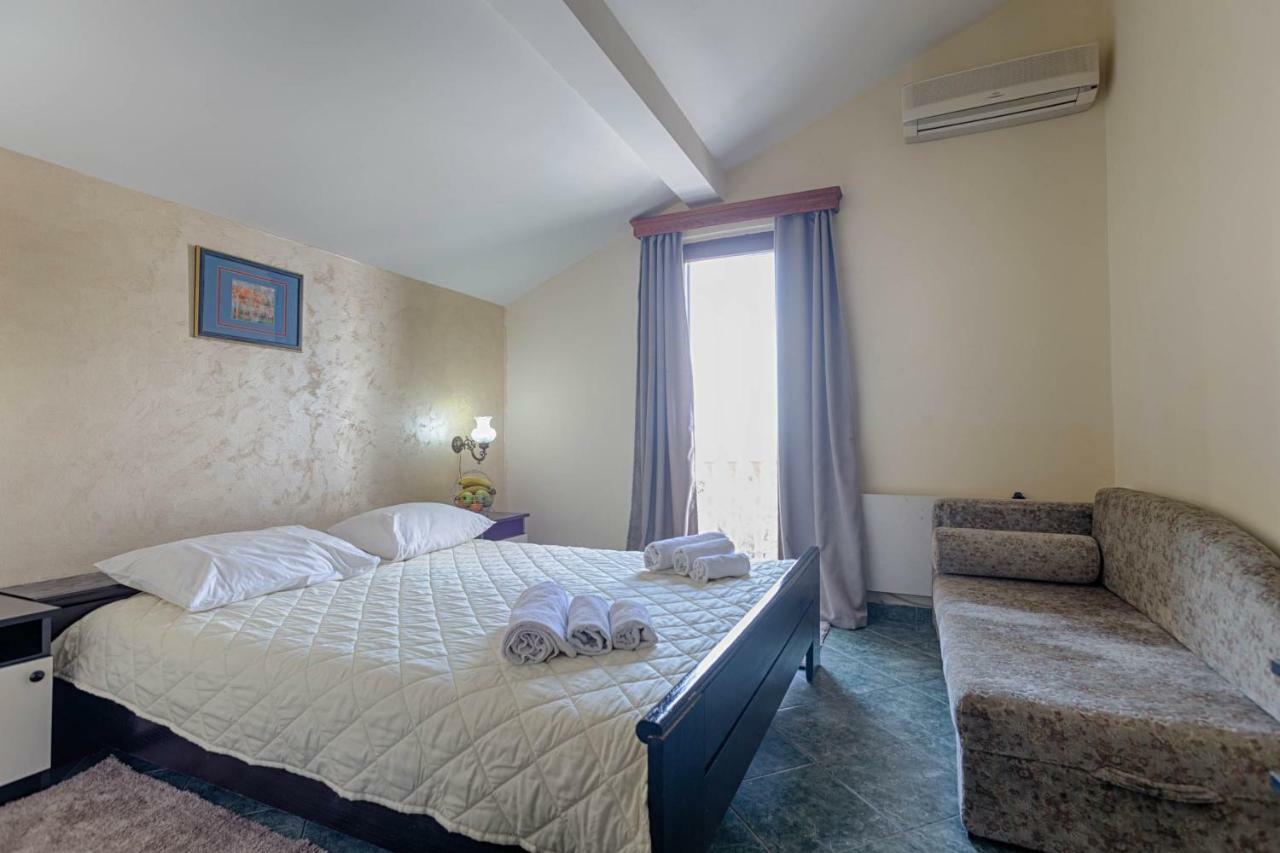 Mali Milocer Bay Accommodation Sveti Stefan Dış mekan fotoğraf