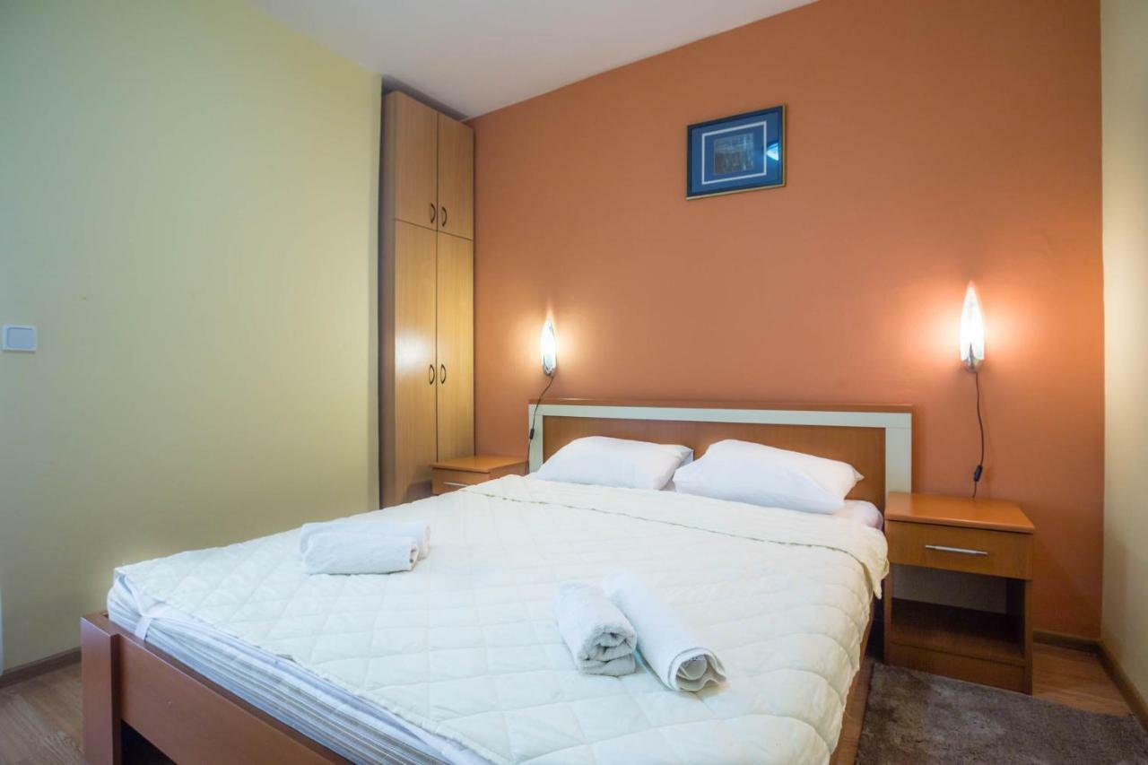 Mali Milocer Bay Accommodation Sveti Stefan Dış mekan fotoğraf